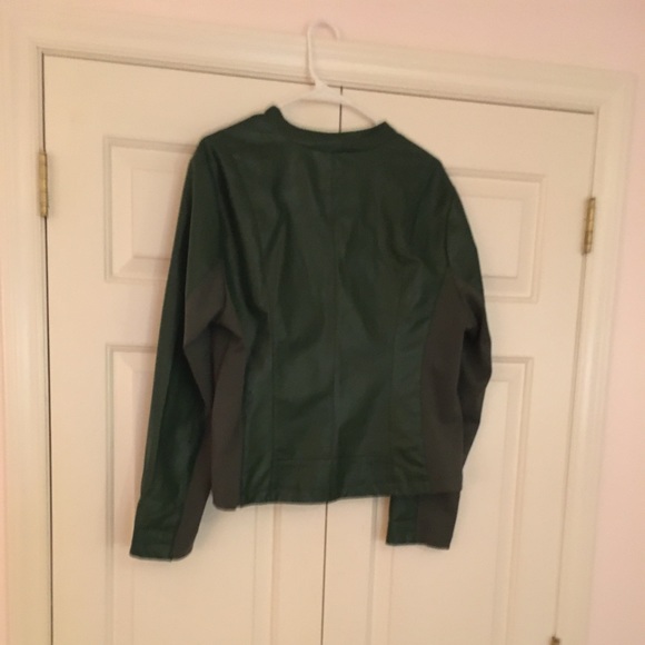 Green Leather & Knit XL Jacket - Picture 7 of 7